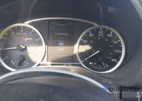 2016 Nissan Sentra Sr z USA, uszkodzony, nr VIN 3N1AB7AP5GY256186